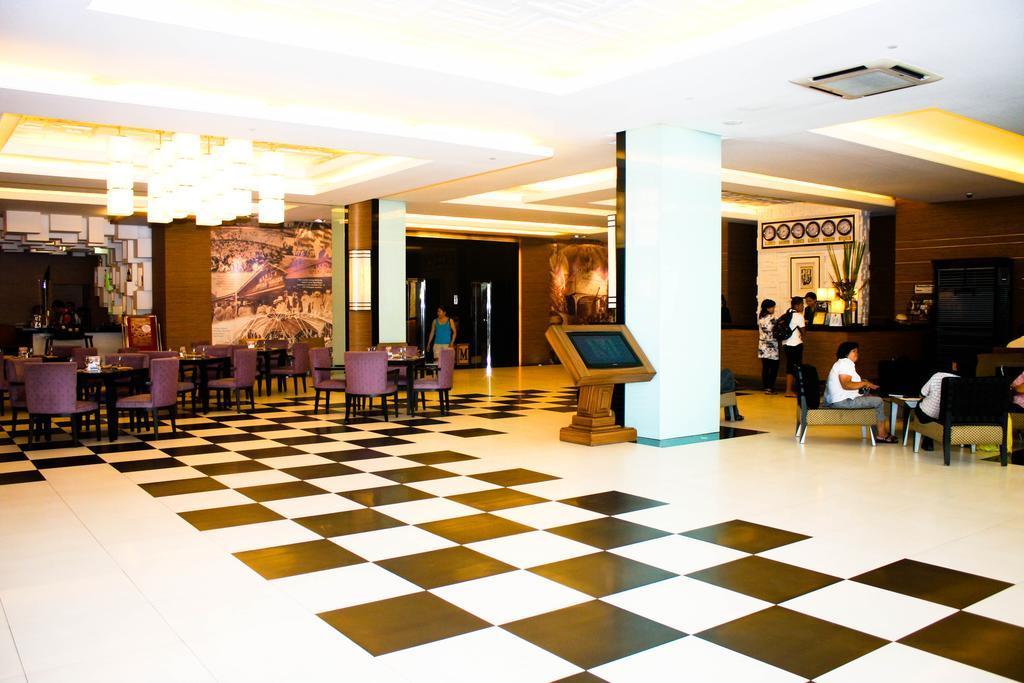 Manila Grand Opera Hotel מראה חיצוני תמונה
