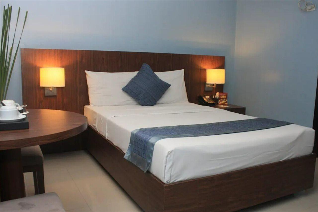 Manila Grand Opera Hotel מראה חיצוני תמונה
