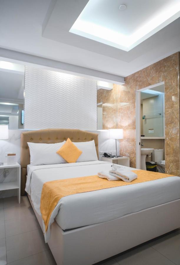 Manila Grand Opera Hotel מראה חיצוני תמונה